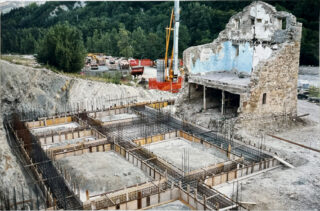 Abitazione privata demolita parzialmente